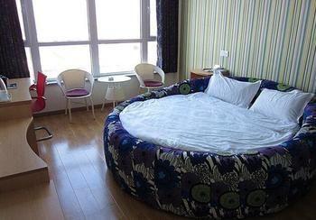ياوتشنغ Shuangdie Business Hotel المظهر الخارجي الصورة