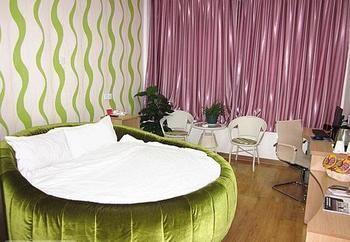 ياوتشنغ Shuangdie Business Hotel المظهر الخارجي الصورة